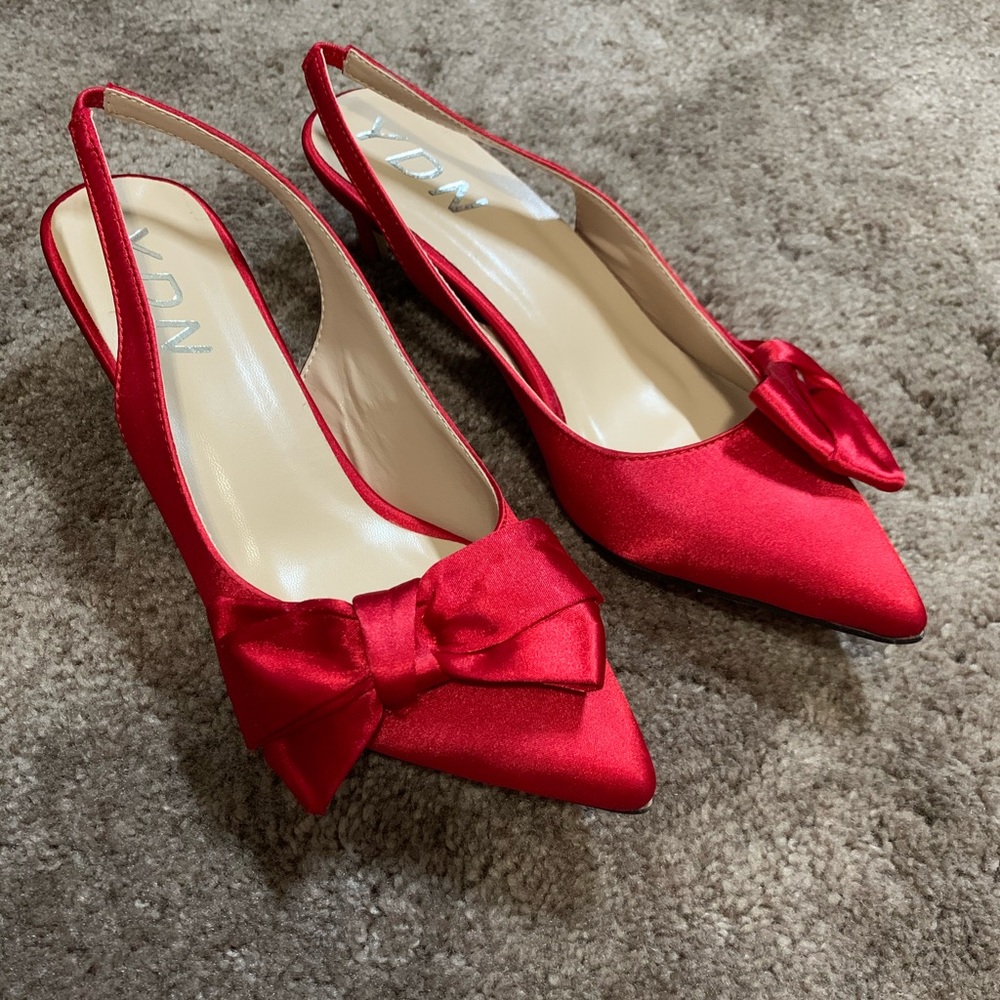 COPY - YDN Women Pointed Toe Slingback Slip on Pumps